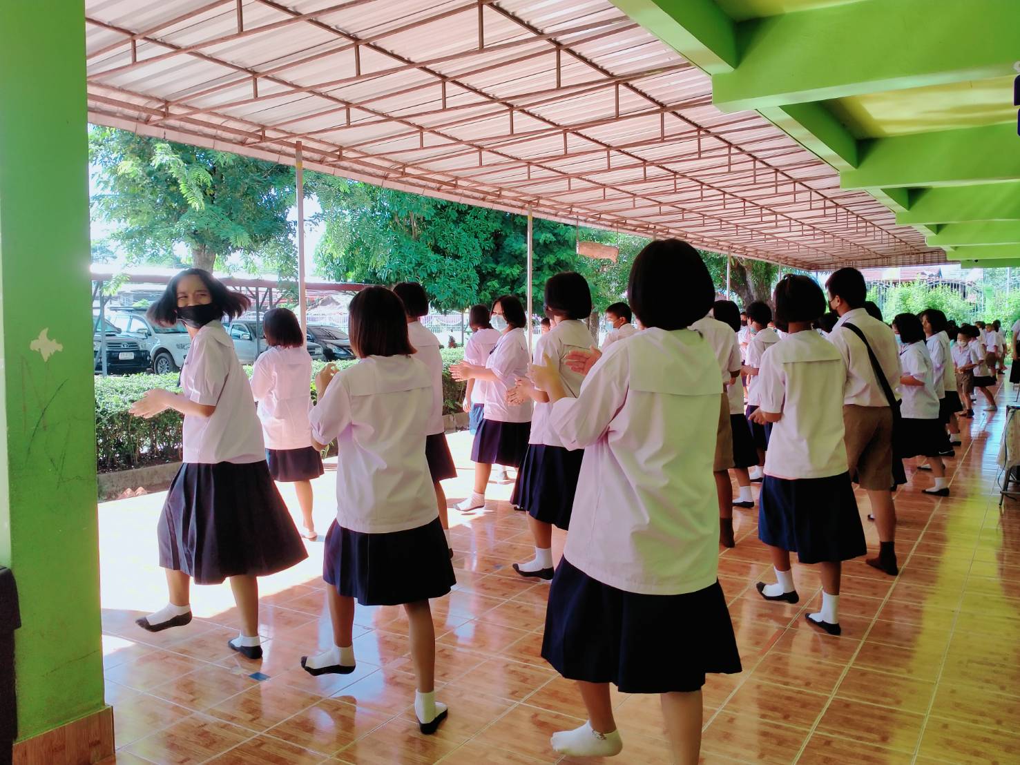 พี่ชวนน้องเต้นเพื่อสุขภาพ image