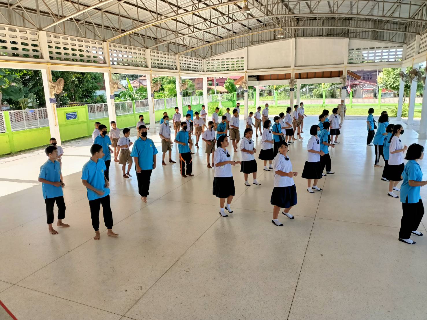 พี่ชวนน้องเต้นเพื่อสุขภาพ image